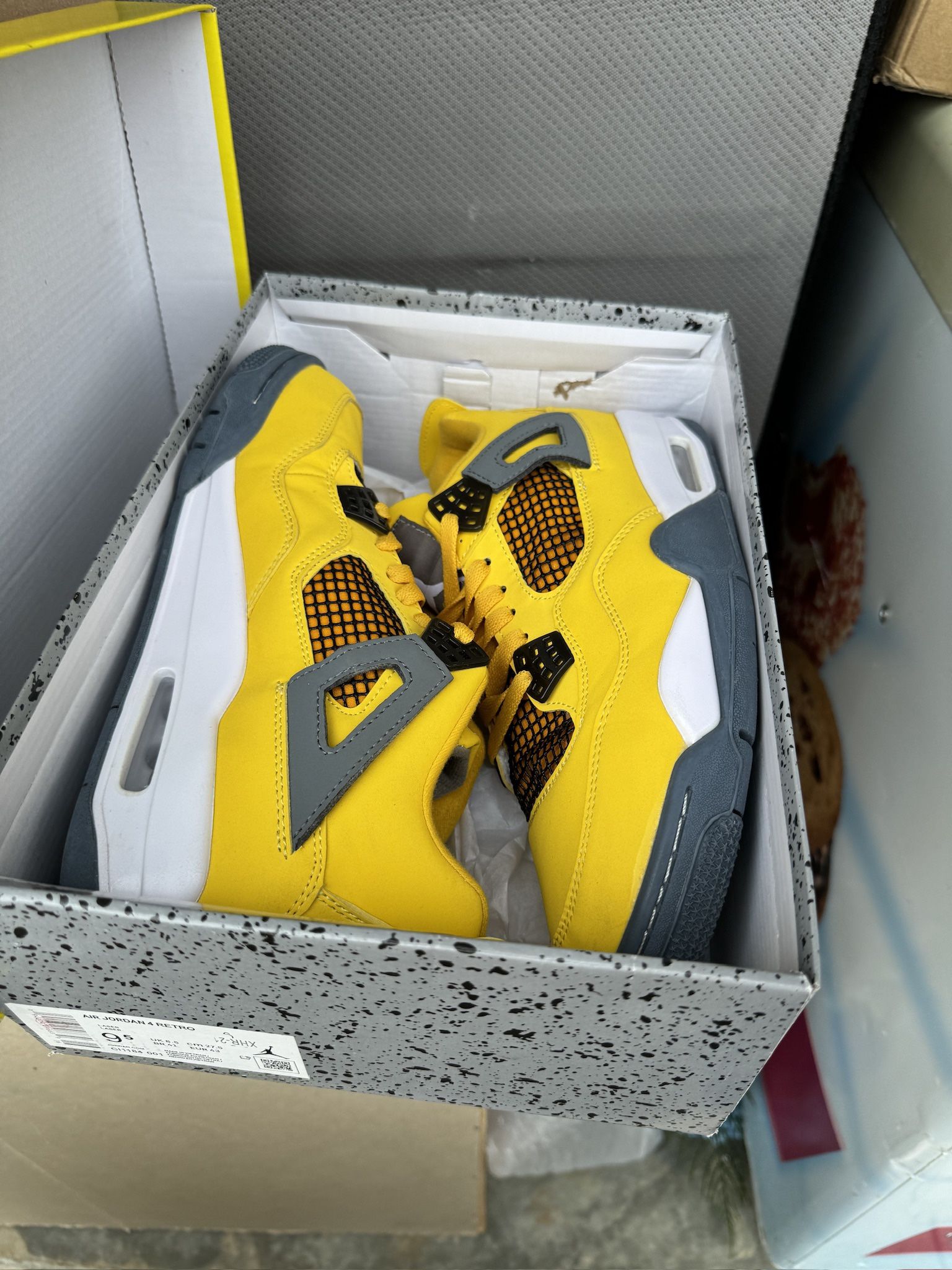 AIR JORDEN RETRO 4