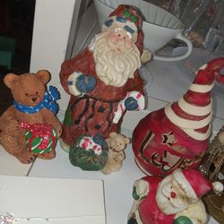 Christmas Decor All 2 Dollar 