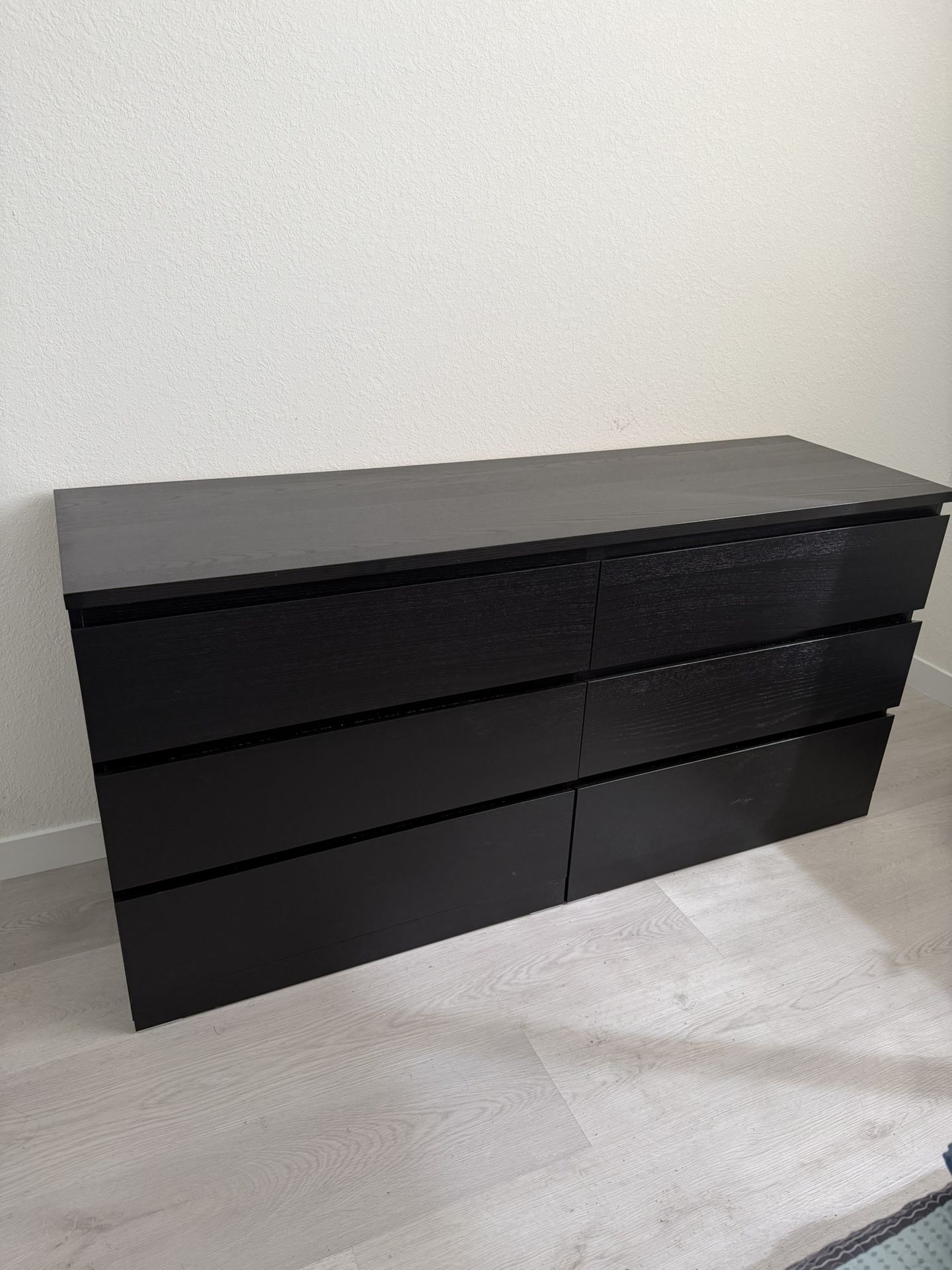 Dresser Horizontal 