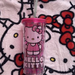 Hello Kitty Strawberry Cup