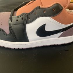 Air Jordan 1 Low