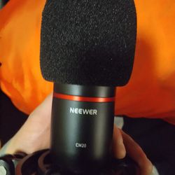 Neweer USB Microphone W/Basket 