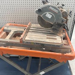 Table Saw Ridgid