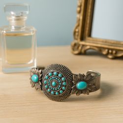 Vintage 1970s Southwest Silvertone Ornate Cuff Bracelet Turquoise Howlite Stones