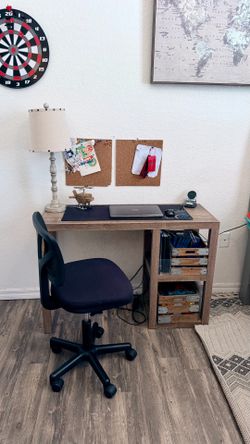 Wooden Desk Table with Built-in Shelves