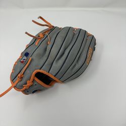 Wilson A450 11.5” Baseball Glove Model A04RB171737