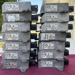 Mazda 3.  Mazda 5 Tcm.  Disponibles 