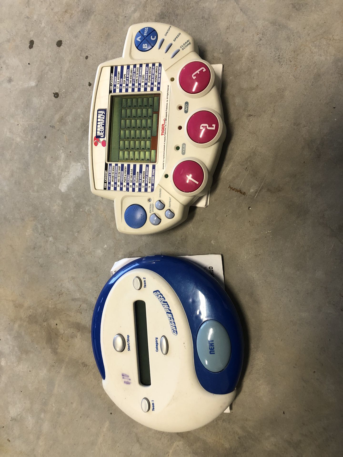 Catch Phrase & Jeopardy Handheld Games