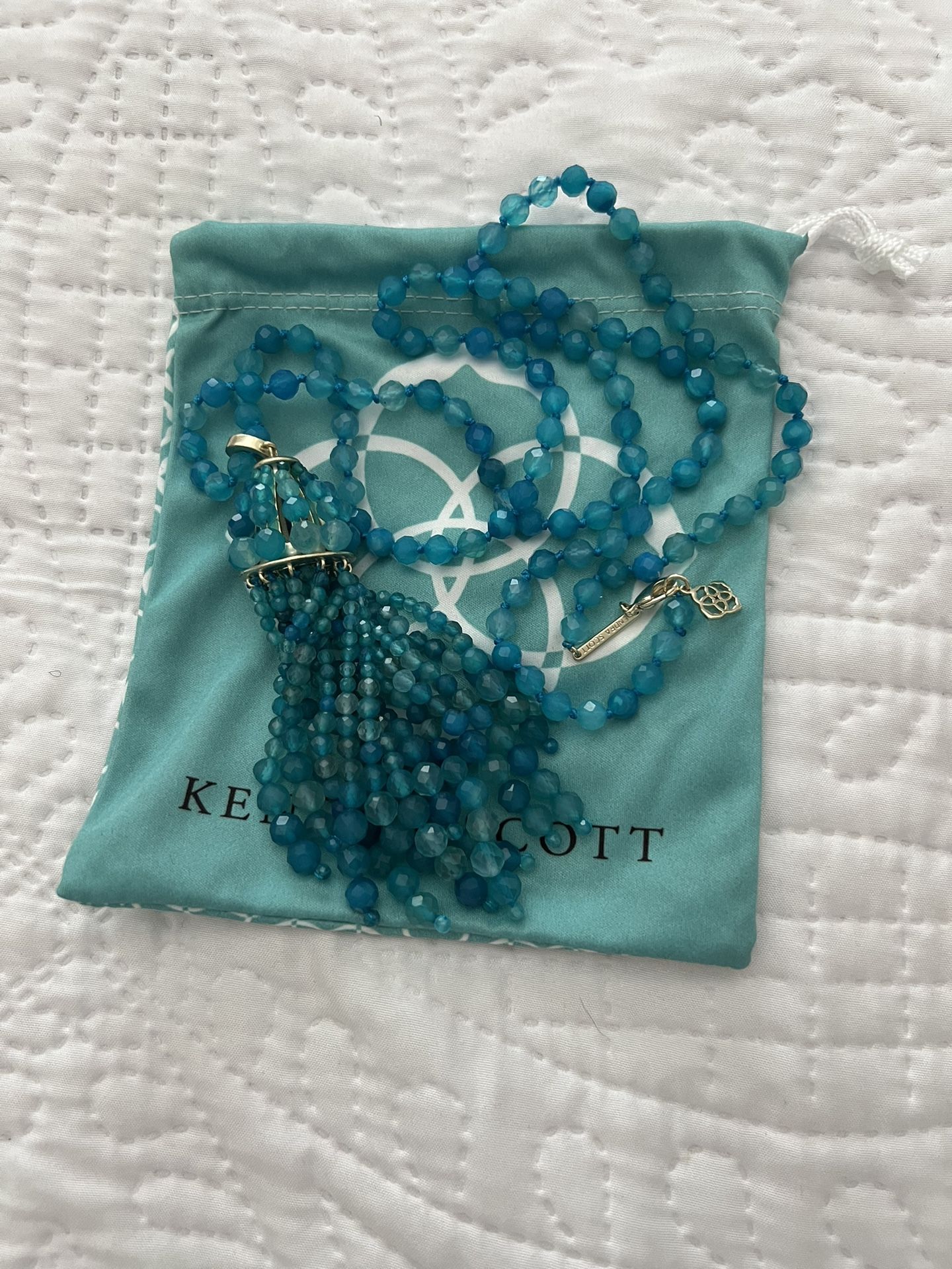 Kendra Large Long Necklace