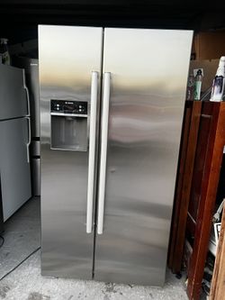 36” Side By Side Refrigerator Stainless Steel DELIVERY AVAILABLE 🚚