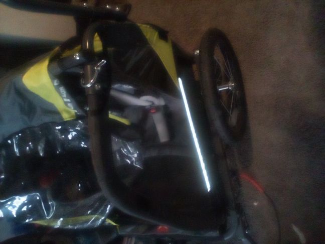 Bicycle or Walking Trailer And Baby Stroller All Purpose Uses, Ellen Bicycle Trailer $85 Today Just Purchased Never Used Paid $180