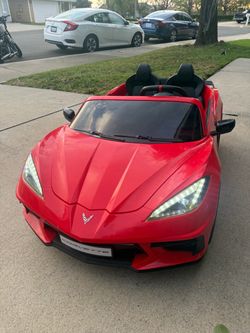 Huffy Chevrolet Corvette C8 12V Kids Ride On Car