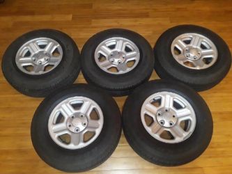 5 Jeep wrangler rims & tires