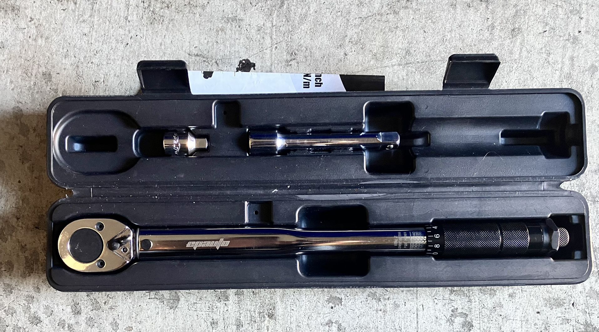 New Torque Wrench 1/2” Lbs/nm