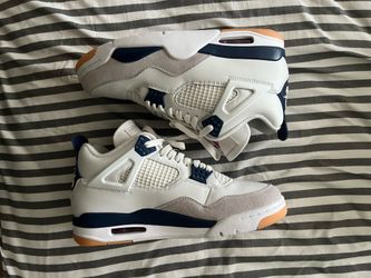 Nike SB Jordan 4s