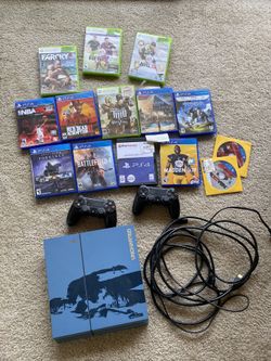 Ps4 with all games 2 controllers