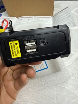 Car Jump Starter 5000A Peak - Power Bank with LED Light & Compass