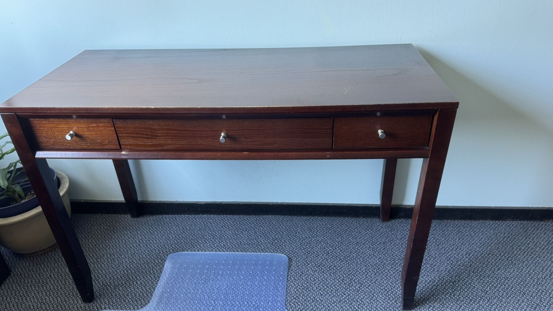 Office Desk And Matching File Cabinet 