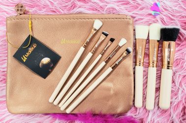 8pcs Makeup Brush set with cosmetic bag