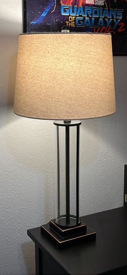 Modern desk lamp