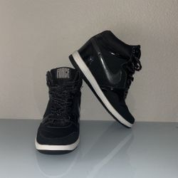 Women’s Nike Force 