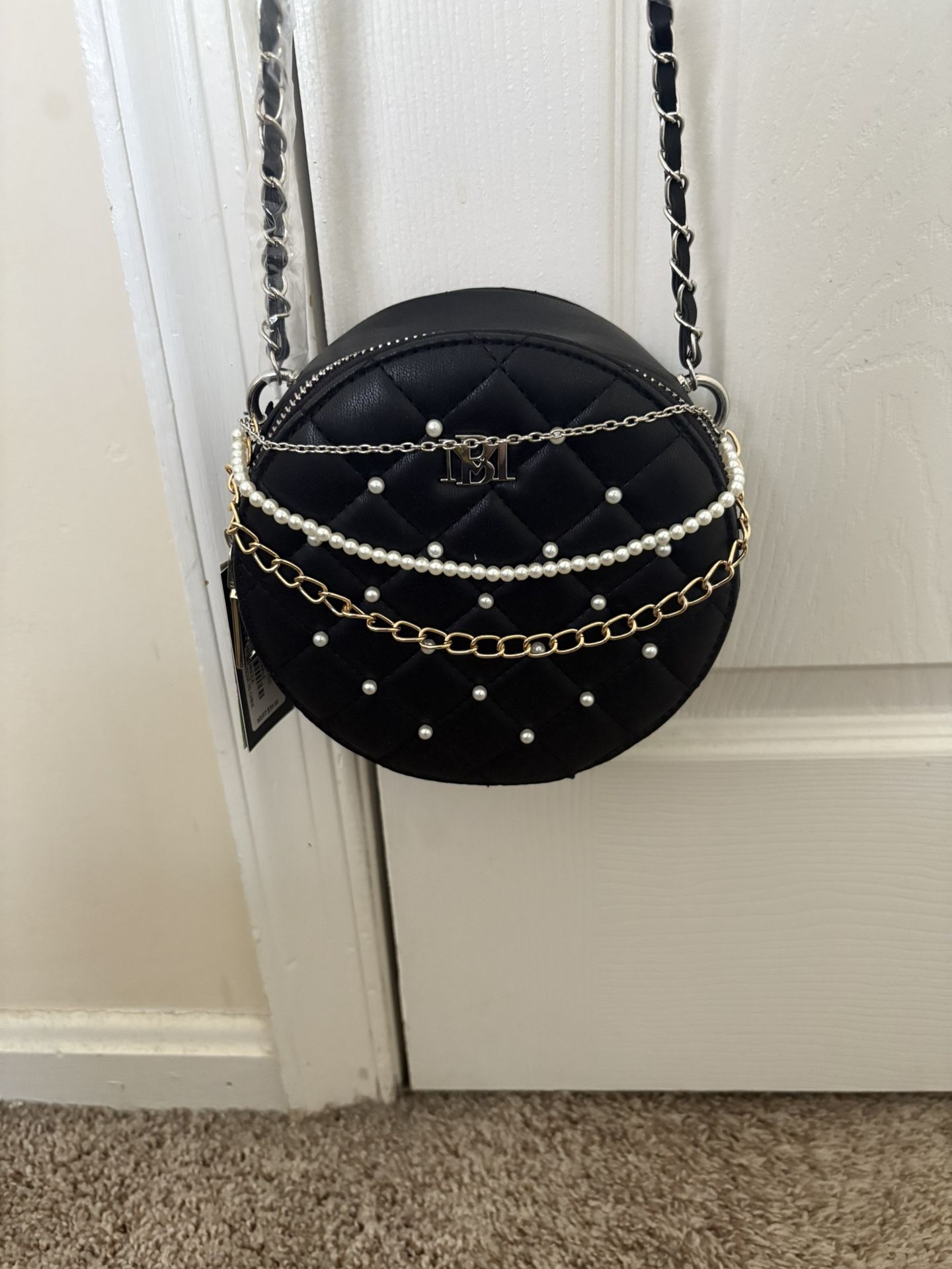 Black Round Purse