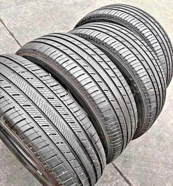 235-65R18 Michelin tires usadas en perfecta condición 80%life