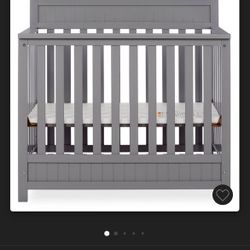 Baby Crib 