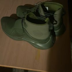 Leather Puma Sneakers