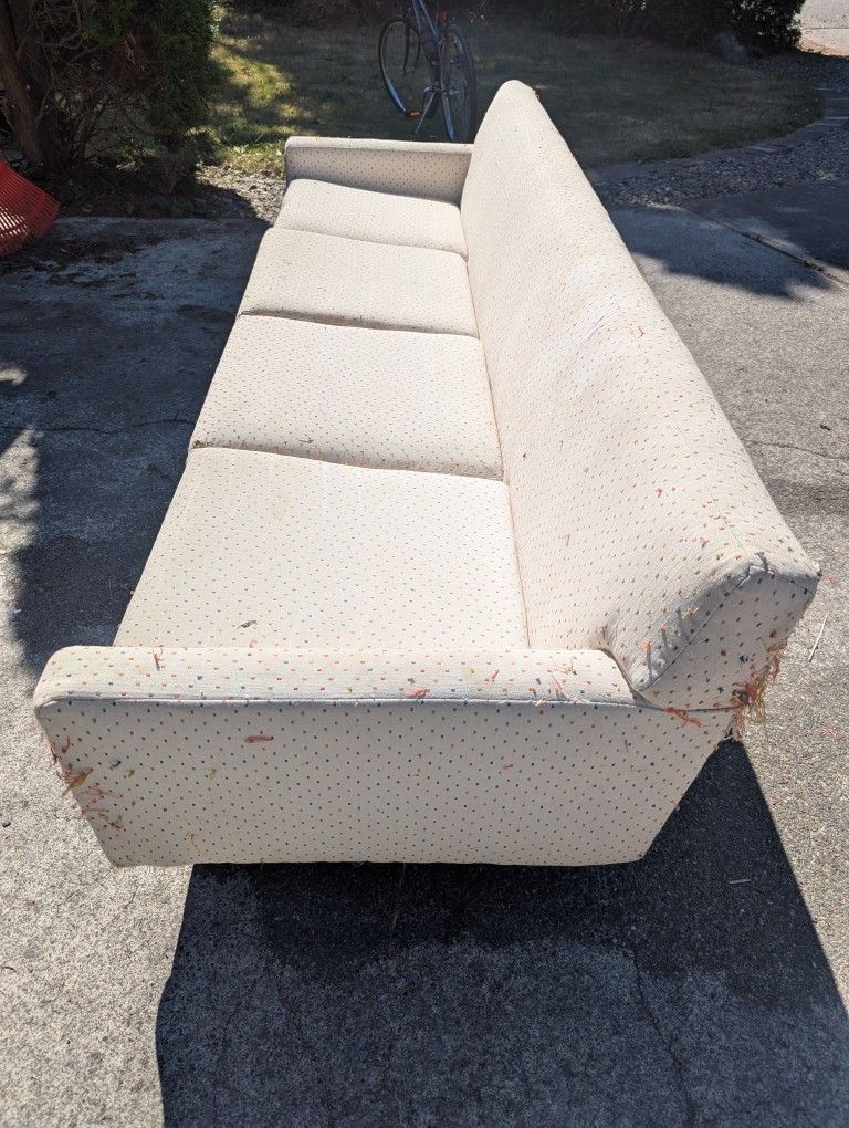 Vintage Danish Modern/Mid-century Modern Sofa