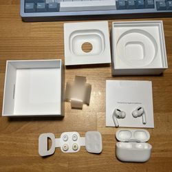 Apple AirPods Pro 