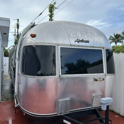 36ft Airstream Ready To Builtout