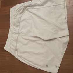 Lululemon shorts medium