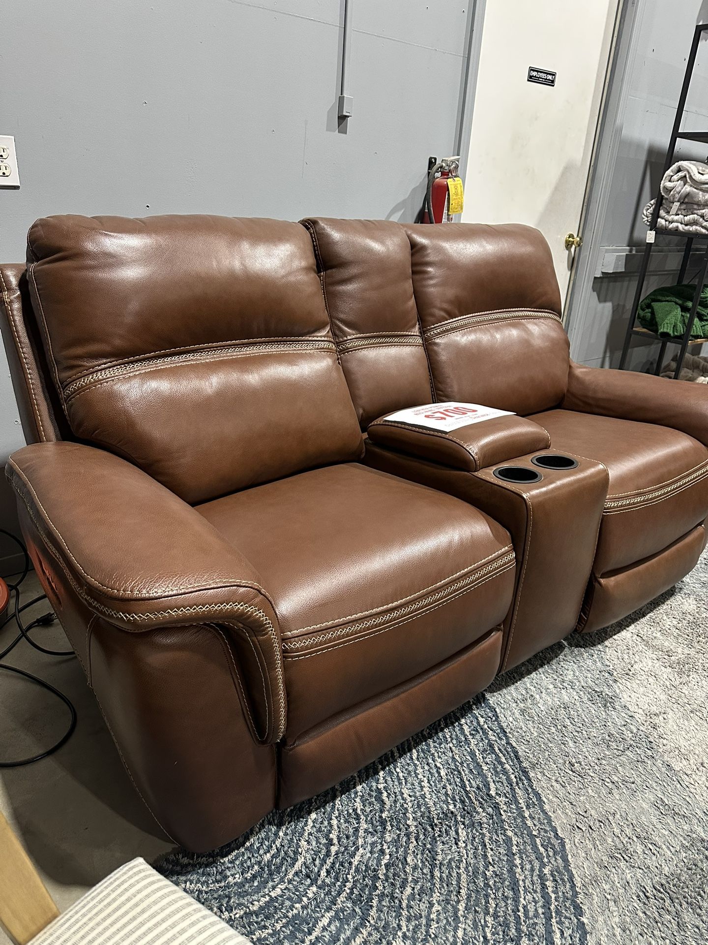Leather Power Reclining Loveseat W/ Center Console 