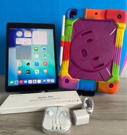 Apple IPad 9th Generation (10.2” Retina /Touch ID /IOS 29l) 64 GB with Pen  & Accessories