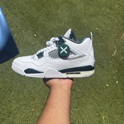 Jordan 4