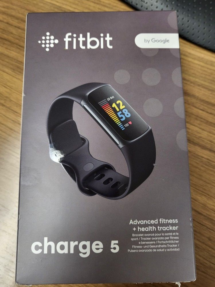 Fitbit Charge 5