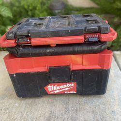 Selling a M18 fuel Milwaukee shop vac “tool only” 