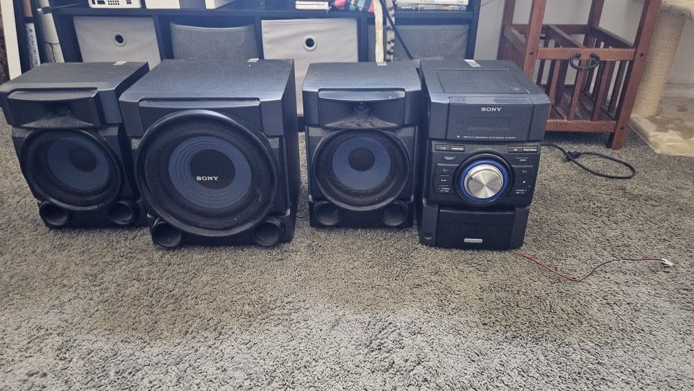 Stereo System with Subwoofer