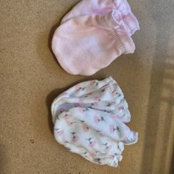 Newborn Mittens