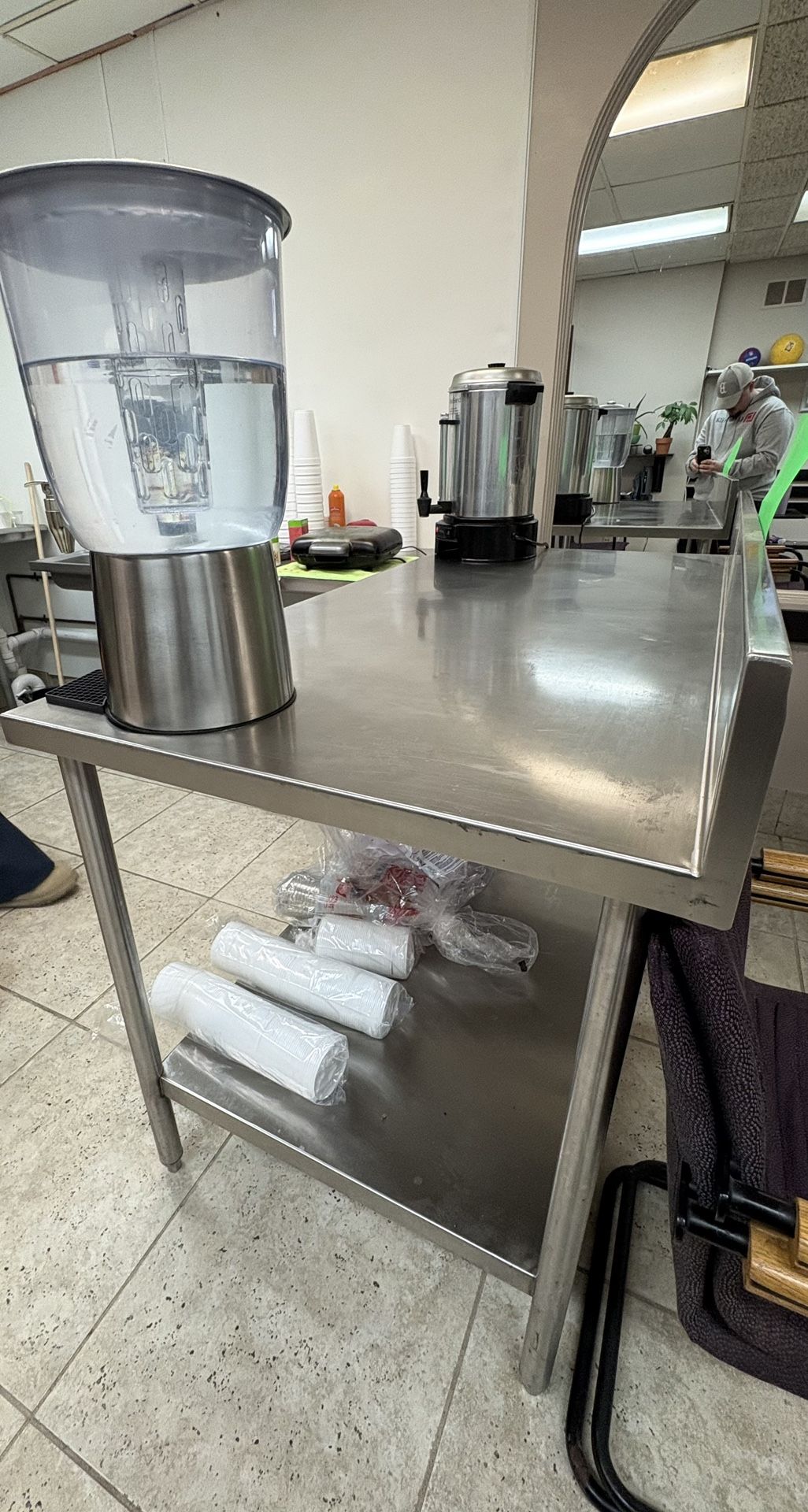 Wasserstrom 30x60x36in Table with 4in Backsplash