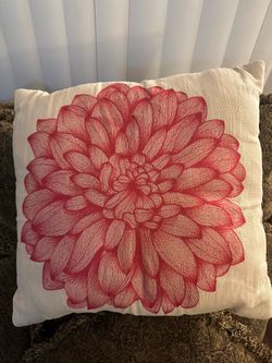Pillow (1)