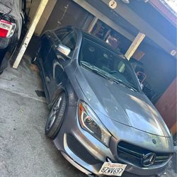 2015 Mercedes-Benz CLA