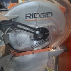 Ridgid 12" Miter Saw
