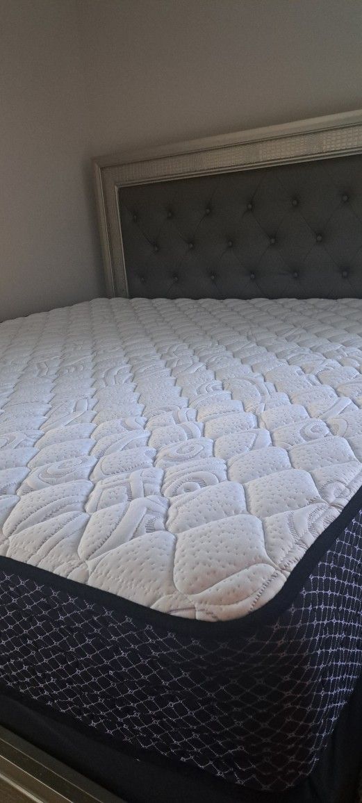 🛏️ Brand New King Size 12” ASHLEY Mattress 