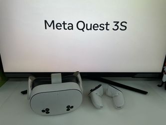 Meta Quest 3S VR Headset + 2 Controllers – Tested & Ready to Use