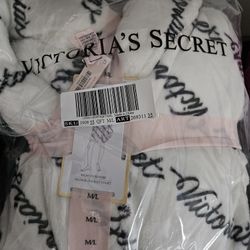 New VS Plush Bath Robes. EACH. Size MED/LG. Great For VALENTINES DAY 💝 