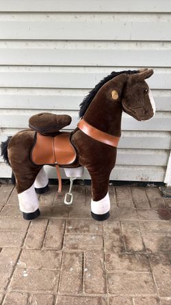Rolling toy horse