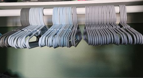 Kids hangers