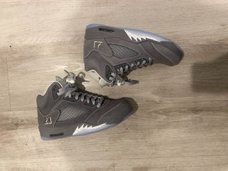 Air Jordan 5 Retro Cool Grey Sneakers
